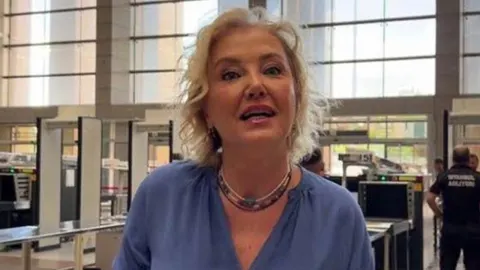 Son Dakika | Berna Laçin gözaltına alındı: Evinde arama yapıldı!