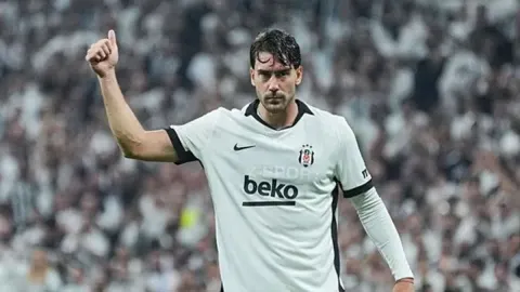 Vlahovic için tarihe geçme fırsatı: 26 yıl sonra ilk olacak